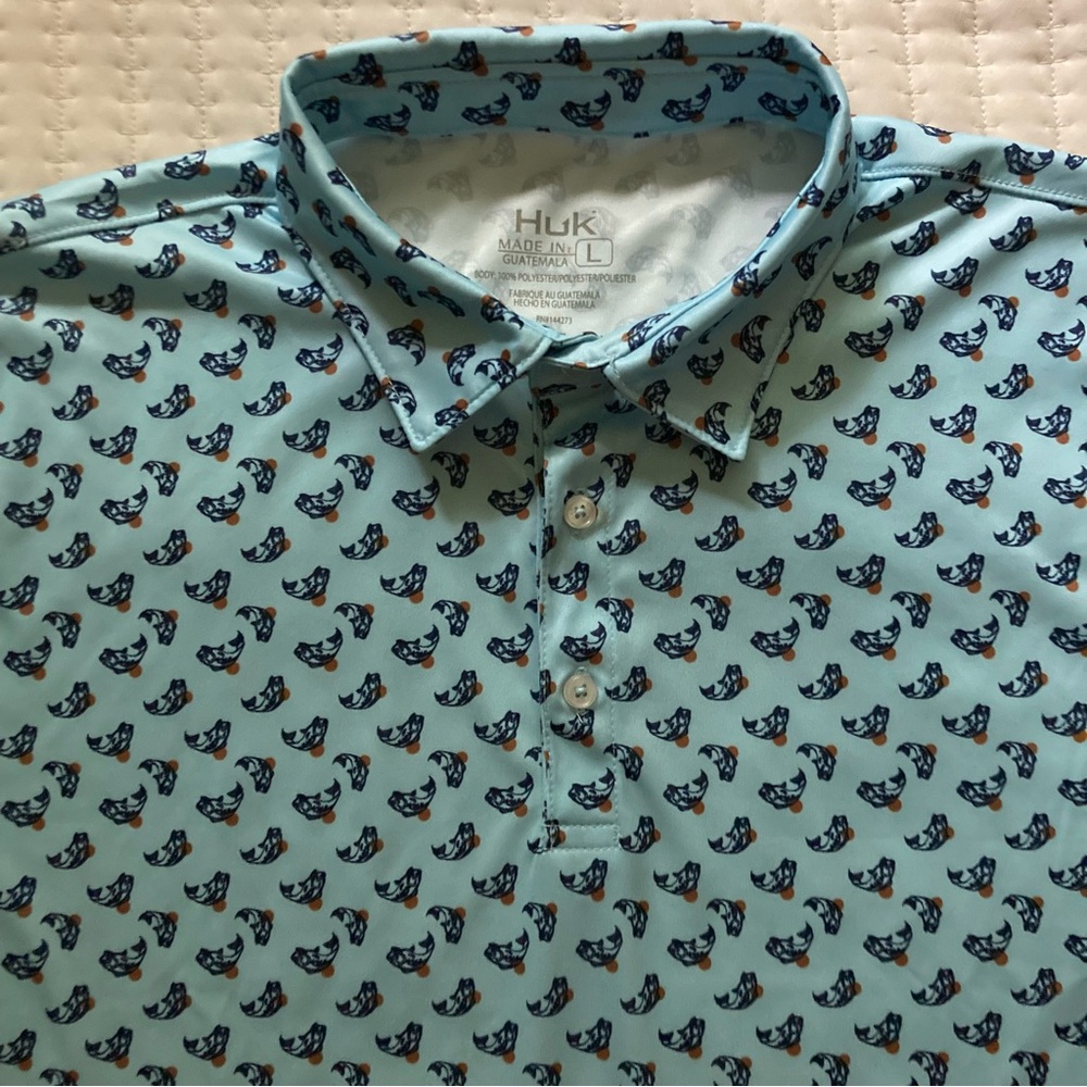 Huk Fishing Golf Polo Shirt Men’s Large Blue Bass AOP Polyester Stretch Casual